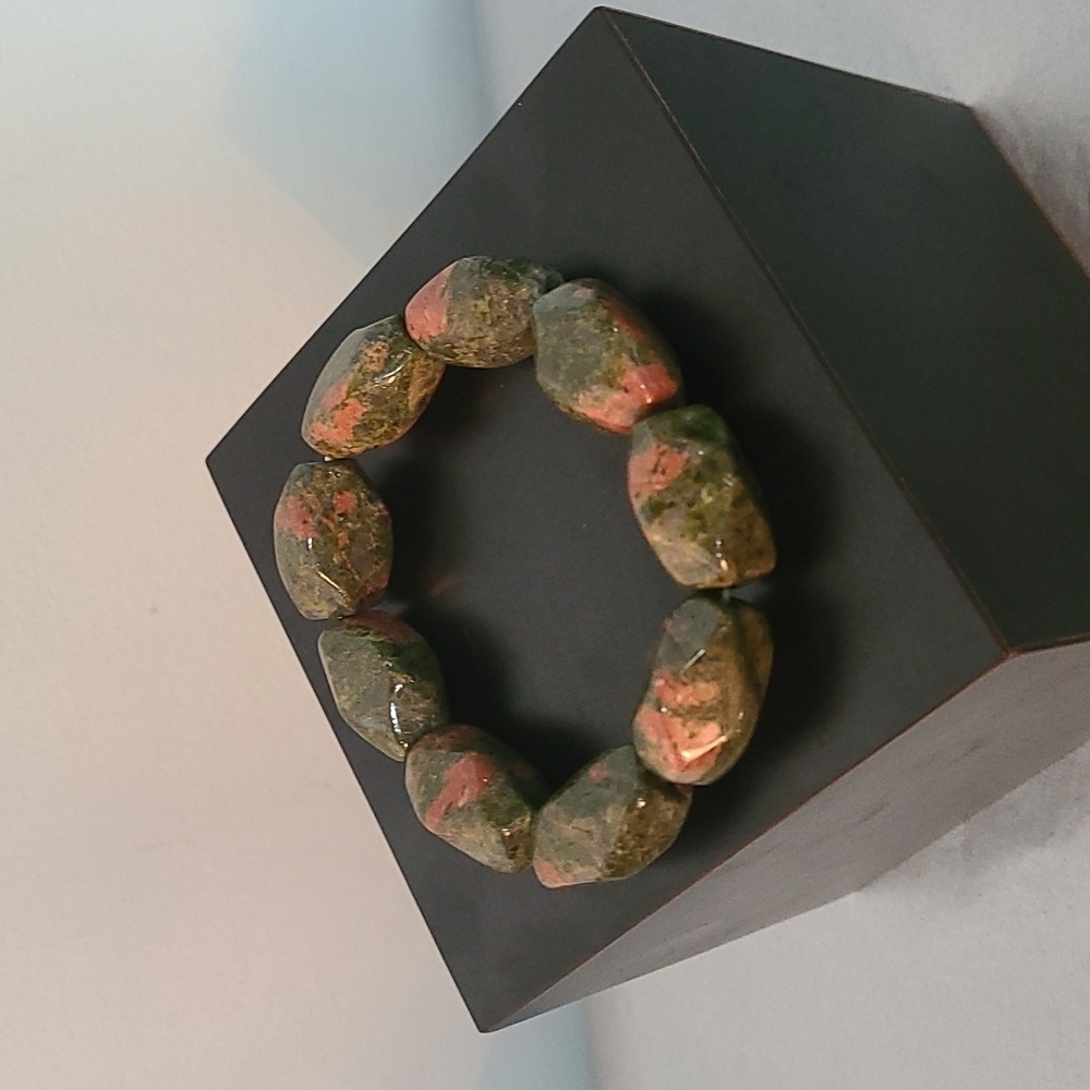 Vintage Unakite Stone Bracelet